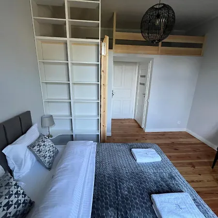 Foksal Rooms- Z Prywatnymi Lazienkami Tuz Przy Dworcu Pkp- Agapella *