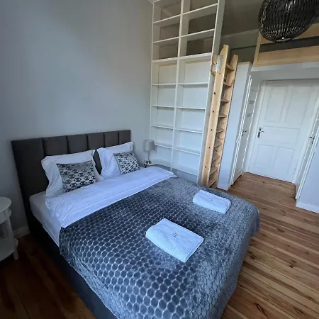 Foksal Rooms- Z Prywatnymi Lazienkami Tuz Przy Dworcu Pkp- Agapella * Sopot