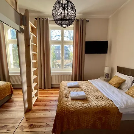 Foksal Rooms- Z Prywatnymi Lazienkami Tuz Przy Dworcu Pkp- Agapella Séjour chez l'habitant Sopot